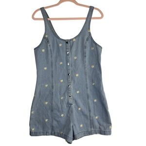 Storia Romper Womens Medium Light Blue Denim Daisy Embroidered Snap Front Floral
